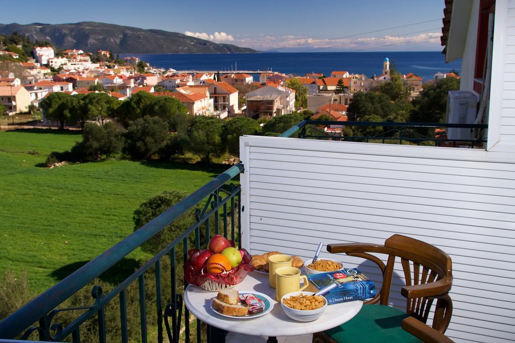 Boulevard Panorama Suites Айя-Евфимия Экстерьер фото